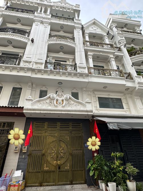 BÁN NHÀ HẺM VIP TRẦN THỊ HÈ – KHU NHÀ GIÀU QUẬN 12.