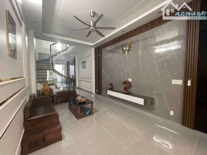 MSP: DC03  🏡 Bán nhà 3 tầng –  Lãm Hà, Kiến An 📈 Giá đang tăng, chốt ngay kẻo lỡ!