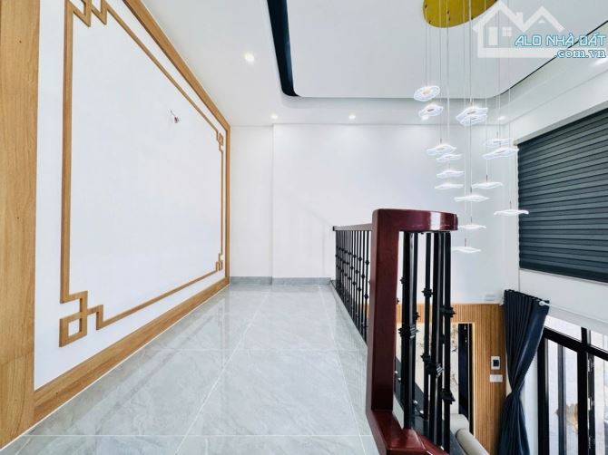 BÁN NHÀ MỚI ĐẸP – FULL NỘI THẤT – KIỆT TÔN ĐẢN,