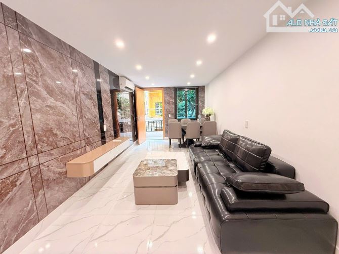 🌟NHỈNH 4 TỶ TẬP THỂ ĐÀO TẤN_BA ĐÌNH_TẦNG 2_LÔ GÓC_150M2 3PN 2WC FULL NỘI THẤT🌟
