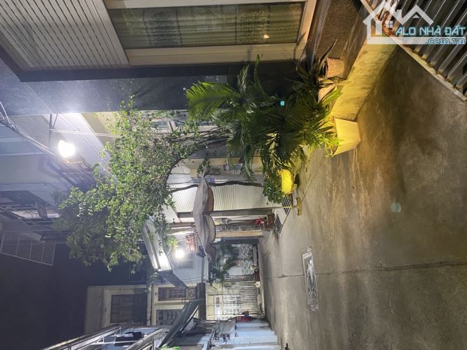 BÁN GẤP NHÀ HẺM XE HƠI T8 TÂY THẠNH , 43m2 , 3 tầng , 3pn , giá nhỉnh 5tỷ .