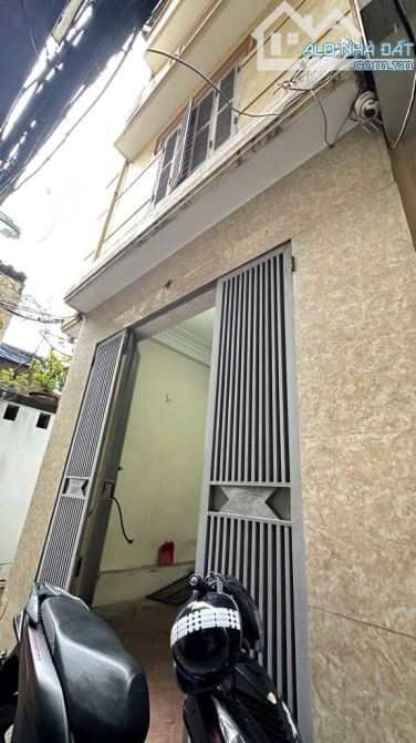 NHÀ MINH KHAI_ BẠCH MAI_35M2 LÔ GÓC _ 2 MẶT THOÁNG # FULL NỘI THẤT