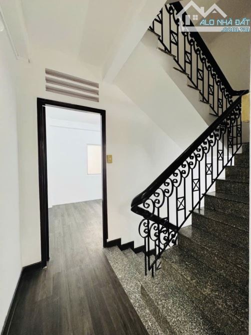 BÁN NHÀ TRẦN HỮU TRANG – P.11 PHÚ NHUẬN – 61M² – 13.5 TỶ – MẶT TIỀN KINH DOANH ĐẮC ĐỊA