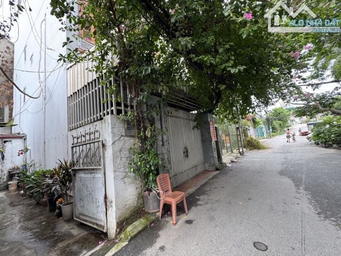 Bán nhà Ngô Gia Tự 36m2- mt4m- 5 tầng- 6.2 tỷ- gần ô tô, hàng xóm KĐt Việt Hưng