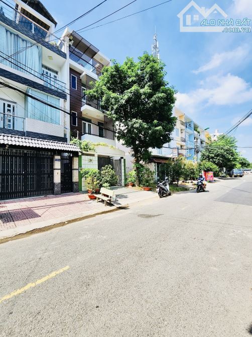 Tên Lửa - Khu Ao Sen - 4 tầng - 5m x 20m - 4PN - Nhà mới đẹp