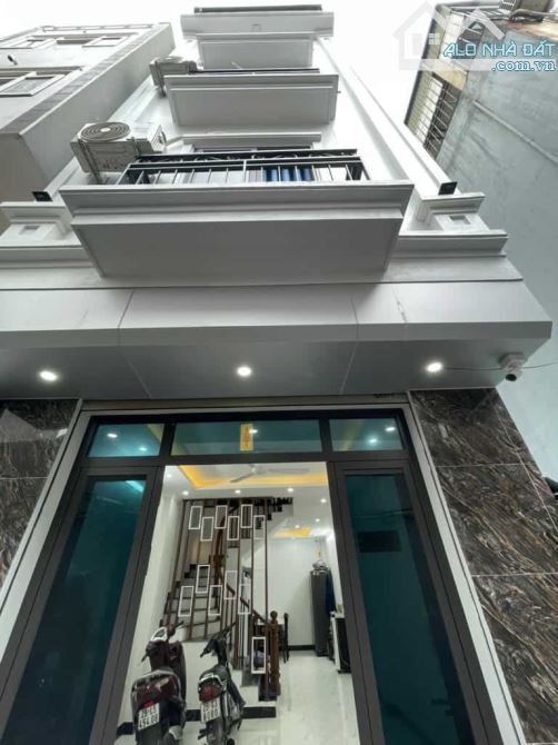 NHÀ ĐẸP MINH KHAI – NGÕ RỘNG, GẦN Ô TÔ – 44M² x 5T – GIÁ 6,95 TỶ