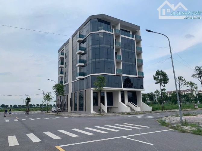 Vị trí VÀNG trung tâm TP – Nhà khu TDC Him Lam cần bán gấp!