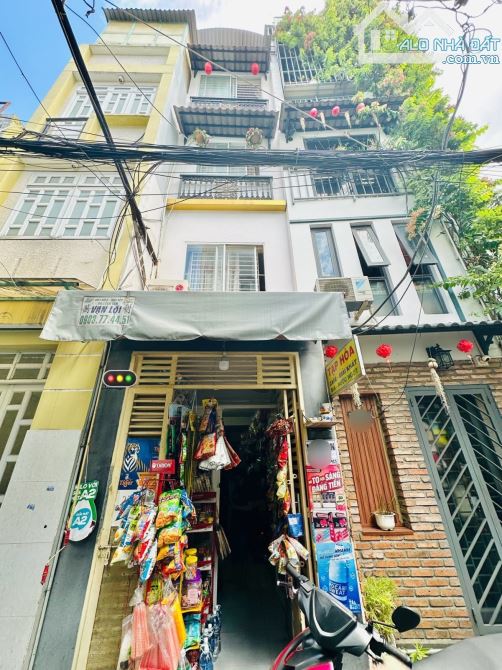 Chỉ 4.2 tỷ. Nhà 4 tầng đúc BTCT. 3PN. Hẻm 3m thông ngay Nguyễn Ngọc Lộc. Q10