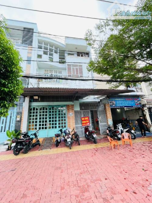 Bán nhà Quận 8, Khu Cao Lỗ, Đường nhựa 20m, 4 tầng, 80m2, 13,x tỷ