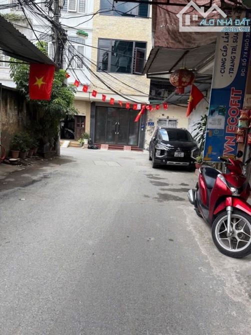GIÁ 11.6 TỶ! NHÀ NGÕ Ô TÔ TRẦN ĐẠI NGHĨA, HAI BÀ TRƯNG: 45M², 5 TẦNG THANG MÁY, MT 4.2M!