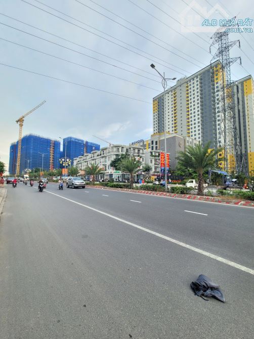 Bán kho xưởng cách đường Thống Nhất 50m p.Đông Hòa Tp.Dĩ An chỉ 12ty TL M7422