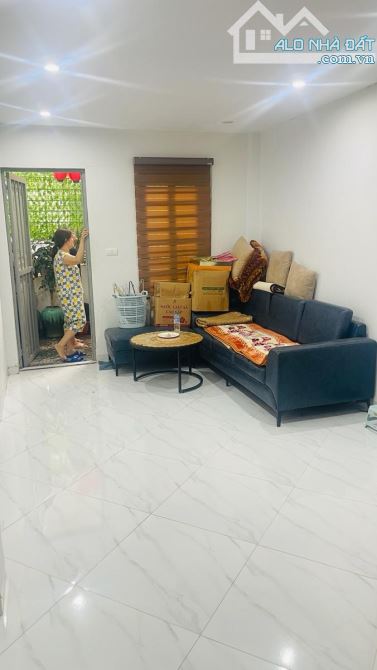 An Dương Vương-5 tầng-Thoáng sáng- Nội thất đầy đủ