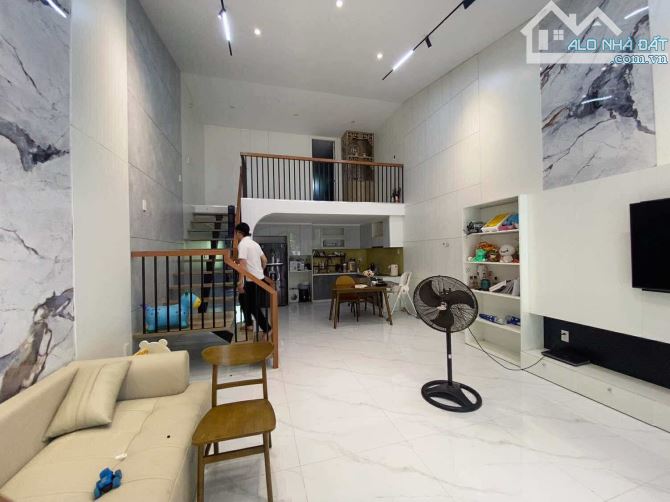 Nhà Gác Lửng Vũ Lập – Đường 7m5 – Vỉa Hè 4m – Giá Chỉ 4.7 Tỷ