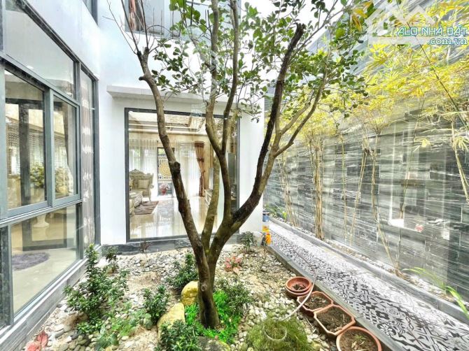 Cần Bán - BIỆT THỰ VIP - PHẠM PHÚ TIẾT - - 195m2 - Chỉ 22 Tỷ - 10