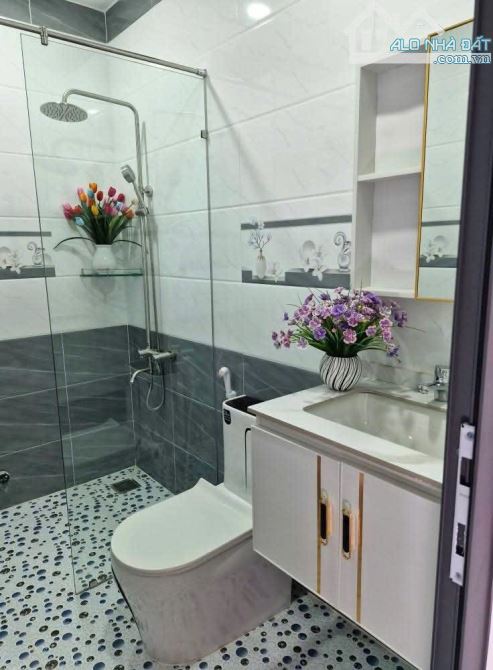 Bán nhà PHAN HUY ÍCH, 4mx 16m, Hẻm 4m, Chính Chủ, 4 Phòng Ngủ, 6 Tỷ x - 10