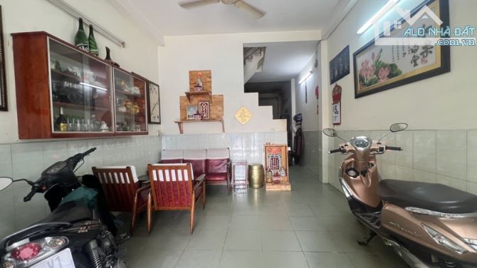 NHÀ 1 ĐỜI CHỦ, HẺM 8M THÔNG, 100M RA MT BÙI QUANG LÀ, 4X15, 61M², 4 TẦNG 6PN, 7.25 TỶ - 10