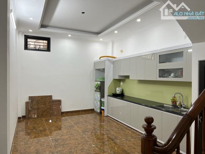 VỪA Ở VỪA KINH DOANH, 72m - 7T THANG MÁY TẠI NGÕ VĂN CHƯƠNG, ĐỐNG ĐA - 10