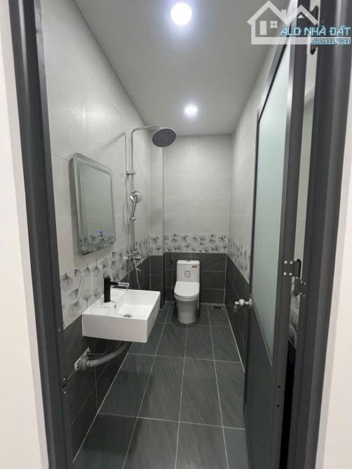 Bán nhà đẹp Huỳnh Tấn Phát, NB, Dt 4 x19m, nội thất cao cấp. Giá 3,99 tỷ - 10