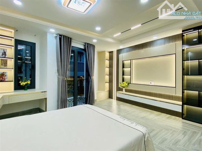 🏠 Bán nhà đẹp 5 tầng - hẻm xe hơi - P12 Gò Vấp - gần Emart 2 - chỉ hơn #7tỷ - 10