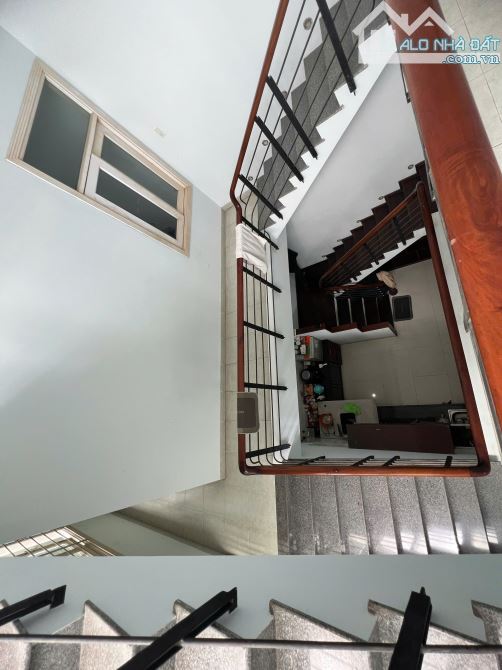 Bán nhanh nhà 3 tầng hẻm oto Cao Bá Quát. DT 109,7m2. Chỉ 6 tỷ 8 - 11