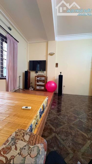 🏠 BÁN NHÀ PHÂN LÔ - NGUYỄN VĂN HUYÊN - CẦU GIẤY - Ô TÔ ĐỖ CỬA - HAI THOÁNG  -22 TỶ - 11