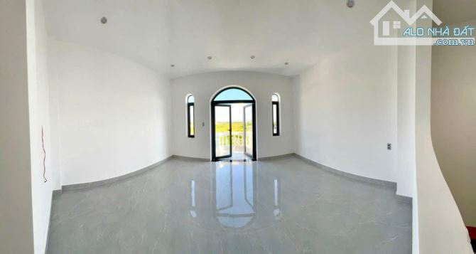 CHO THUÊ SIÊU PHẨM NHÀ 3 TẦNG ĐƯỜNG GẦN: TRẦN NAM TRUNG - HÒA XUÂN - 11