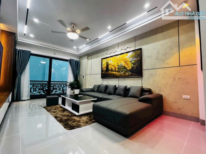 Bán nhà VT Thủy Lợi, Trần Thủ Độ 35m 4 tầng, lô góc  gara ô tô, kinh doanh, văn phòng 9 tỷ - 2