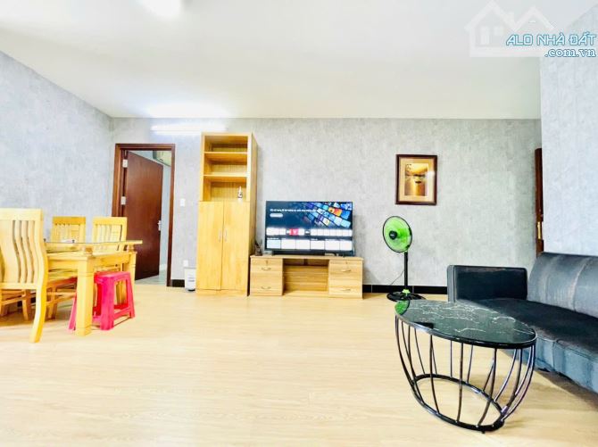 Căn hộ DIC Phonix 2 phòng ngủ lầu cao giá bao tốt - 1