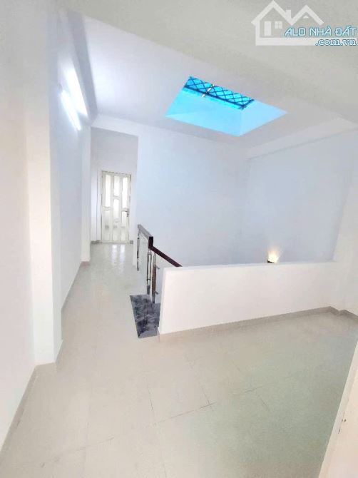 Lê văn Quới Nhà 4 tầng 4 x 20m 4PN 5wc ngay ngã tư 4 Xã 6.6 tỷ - 1