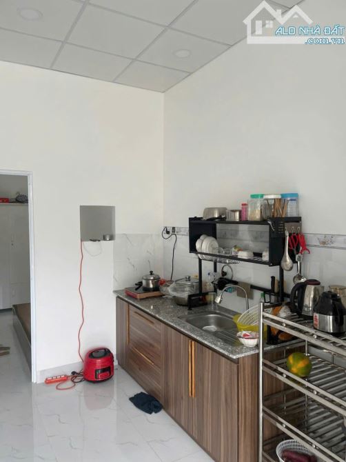 chủ cần bán nhanh nhà cấp 4 2 mt TĐC Hòn Rớ ngay Cảng Phước Đồng Nha Trang - 1