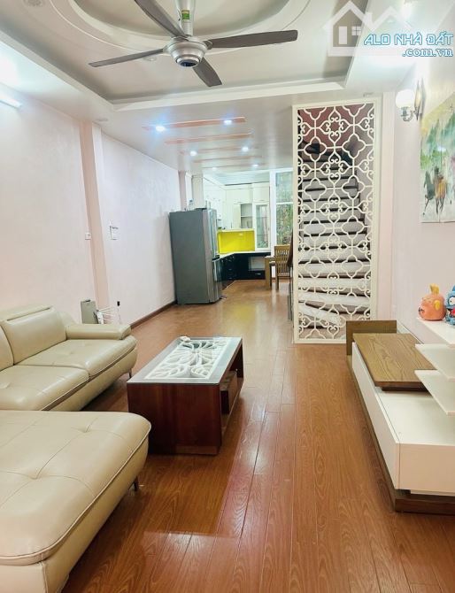 B/án nhà mặt ngõ kinh doanh PHÚ DIỄN - 50m2 - Ô TÔ TRÁNH vào nhà - ngõ thông - 11 tỷ - 1