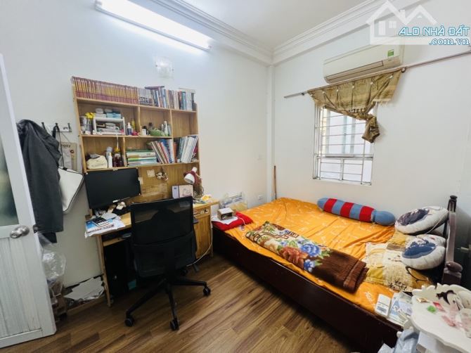 Nguyễn Trãi, ngõ thông, thẳng tắp sổ vuông, gần mặt phố chỉ 7,5 tỷ - 1