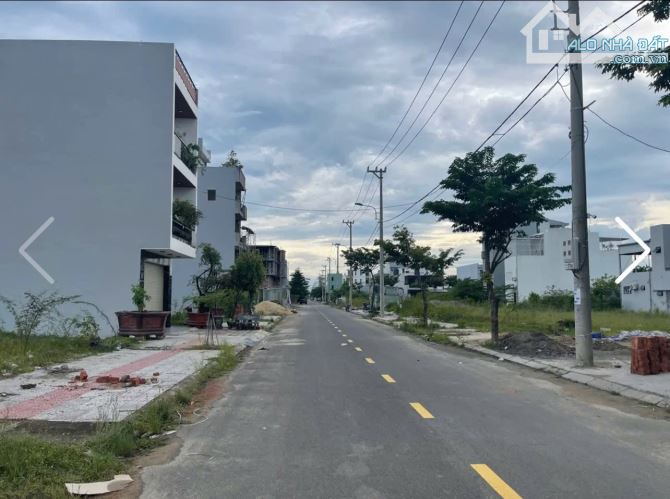Lô đất mặt tiền Đặng Hồi Xuân . DT:110m . Ngang 5m . 5tỷ250 thương lượng - 1
