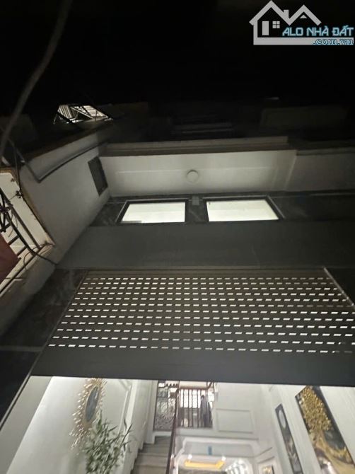 NHÀ ĐẸP HUYỆN ỦY THANH TRÌ 38M2 4 TẦNG Ở LUÔN 4,85 TỶ - 1
