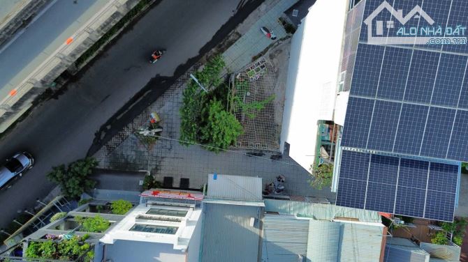 Bán đất 3 mặt tiền Nguyễn thị thập Q7 Giá chỉ 4ty200 - 1