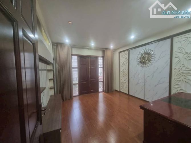 Chủ Bán Nhà Phố Ngô Đình Mẫn, La Khê , Hà Đông DT 56m 3 Tầng Chỉ 8 Tỷ, Ô Tô đỗ cửa - 1