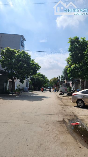 Bán lô đất 90m mặt đường 12m Kim Chung chỉ hơn 7 tỷ - 1