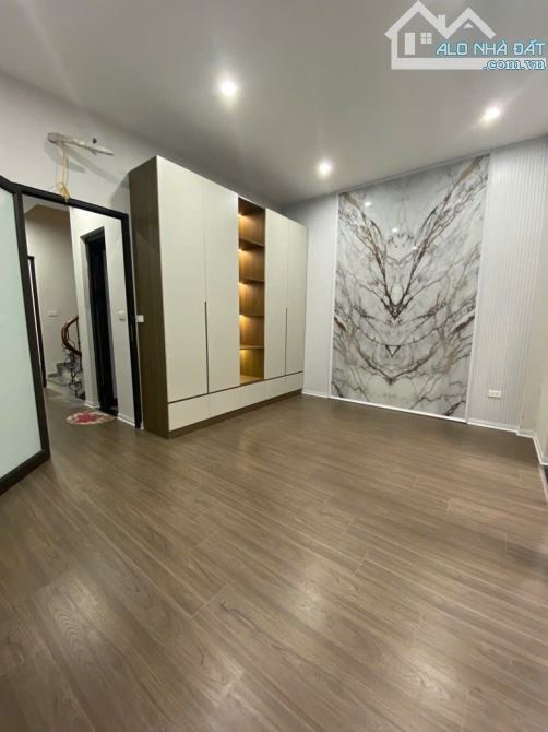 Bán nhà Trương Công Giai 56m2, 7T, MT 4.5m, TM, ngõ ôto, KD, 16.7 tỷ - 1