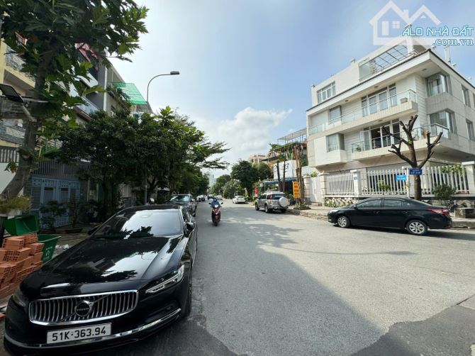 Bán nhà mặt tiền trệt, 3 lầu tại Bùi Tá Hán, An Phú - DT 80m2 - 22 tỷ - 1