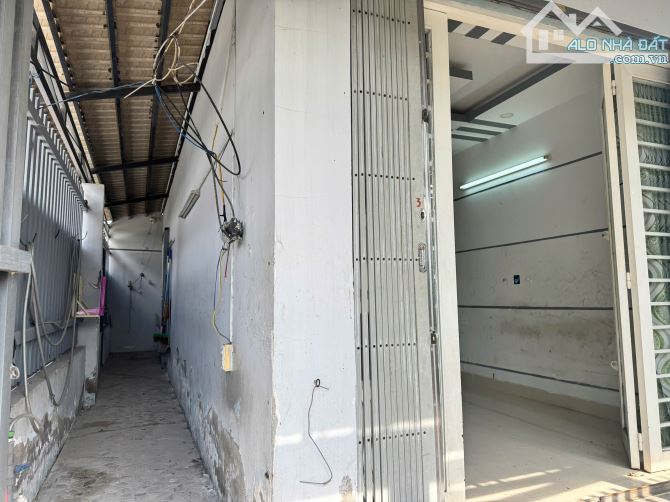 Bán Căn Góc 2 Mặt Tiền, Hẻm xe hơi, Lê Văn Lương ngay Cầu Long Kiển - 1