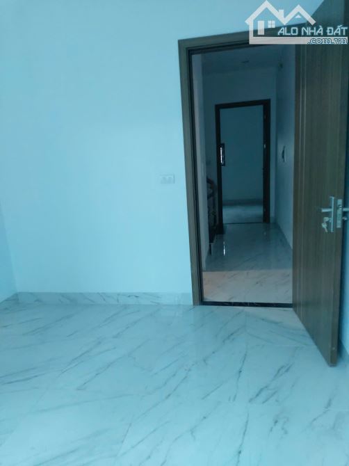 BÁN NHANH NHÀ ĐA SỸ THIẾT KẾ LỆCH TẦNG 4T*6 PHÒNG, TỐI ƯU DIỆN TÍCH SỬ DỤNG - CHỈ 6.9 TỶ - 1