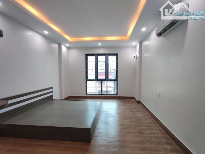 Bán nhà Văn Chương  gần phố gần hồ nhà mới koong  2 thoáng 43m 6 tầng thang máy giá 9.3 - 1