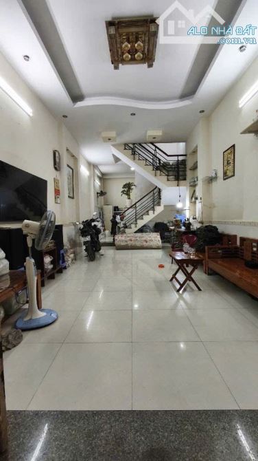 Siêu Phẩm - Nguyễn Hồng Đào - 54m2 - 1 trệt 3 lầu - giá 6.6 tỷ TL - 1