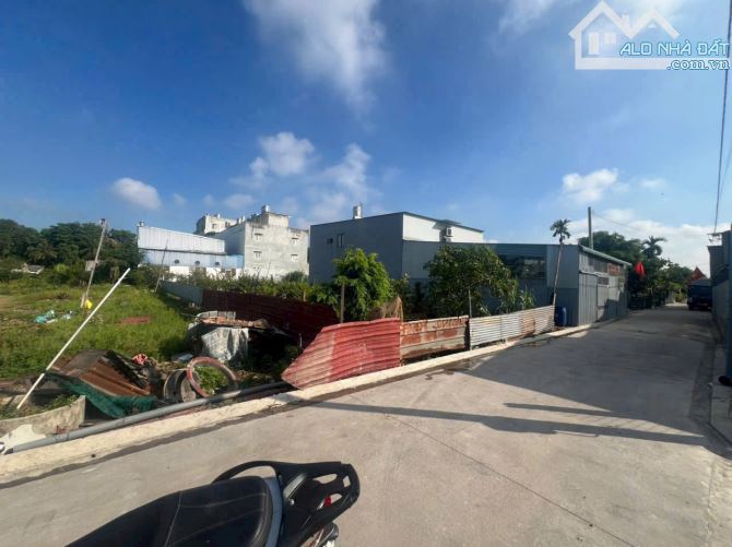 Bán nền đất 750m2 giá rẻ đầu tư đường An Phú Đông 25 Quận 12 tiện xây Xưởng,CH dịch vụ - 1