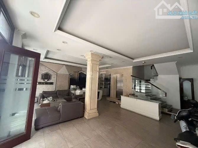 Cho Thuê nhà mặt phố Bùi Thị Xuân MT8m - 1