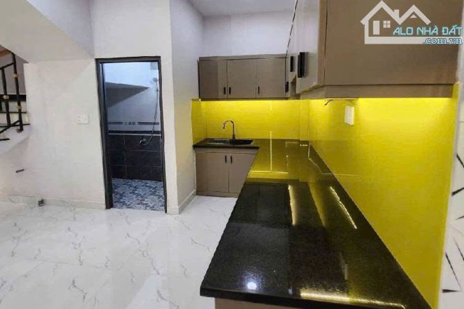 Bán nhà hẻm, Nguyễn Văn Dưỡng, Tân Phú, 35.5 m² (4m x 9m), 2 phòng ngủ - Giá 4.3 tỷ TL - 1