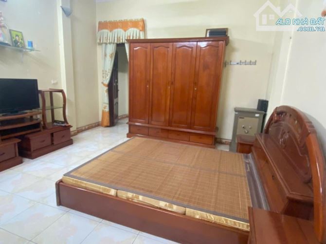 Bán nhà phố giải phóng 41m2 5 tầng còn mới – gần phố giải phóng  - giá 7.45 tỷ - 1