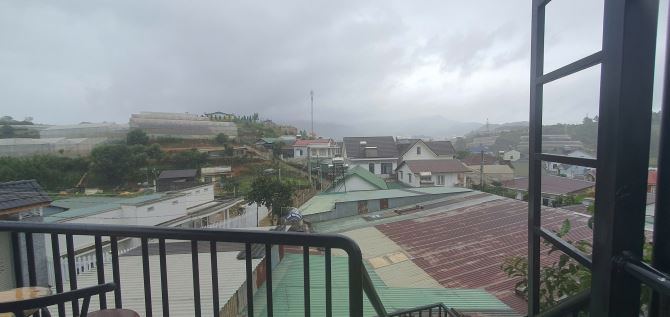 Bán Nhà Đẹp Mới Xây Tại Tp Đà Lạt 100m2 Chỉ 5 tỷ - 1
