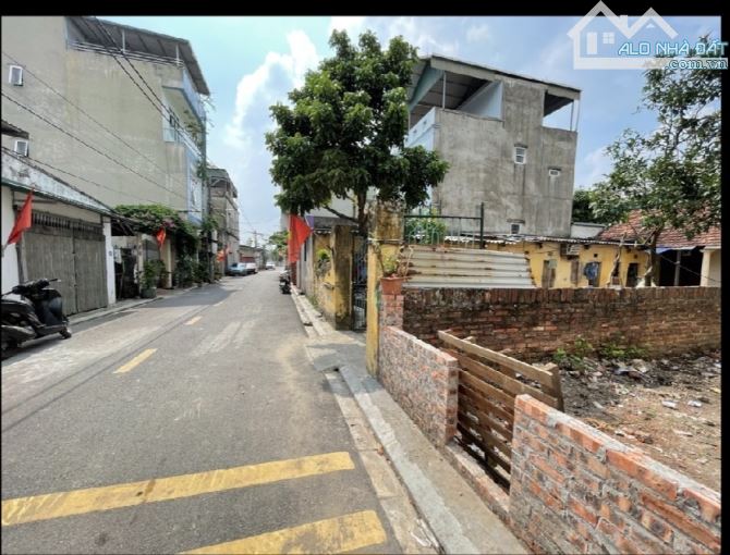 Nhỉnh 5 tỷ/53 M2/3.5 m tiền/ Nguyễn Bình.Dương Xá. - 1