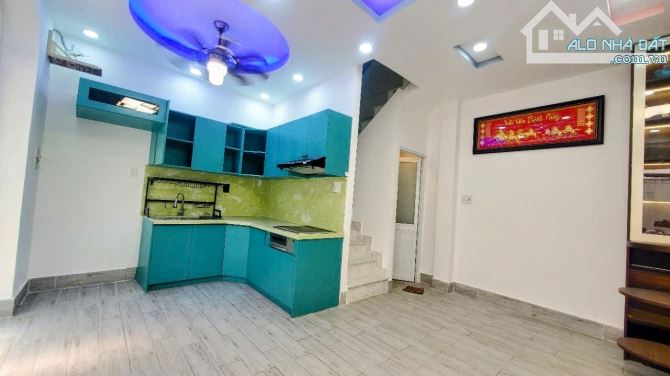 Bán nhà Quận 1 đường Hoàng Sa, 31m2 chỉ từ 6tỷ, 4 tầng đủ - 1